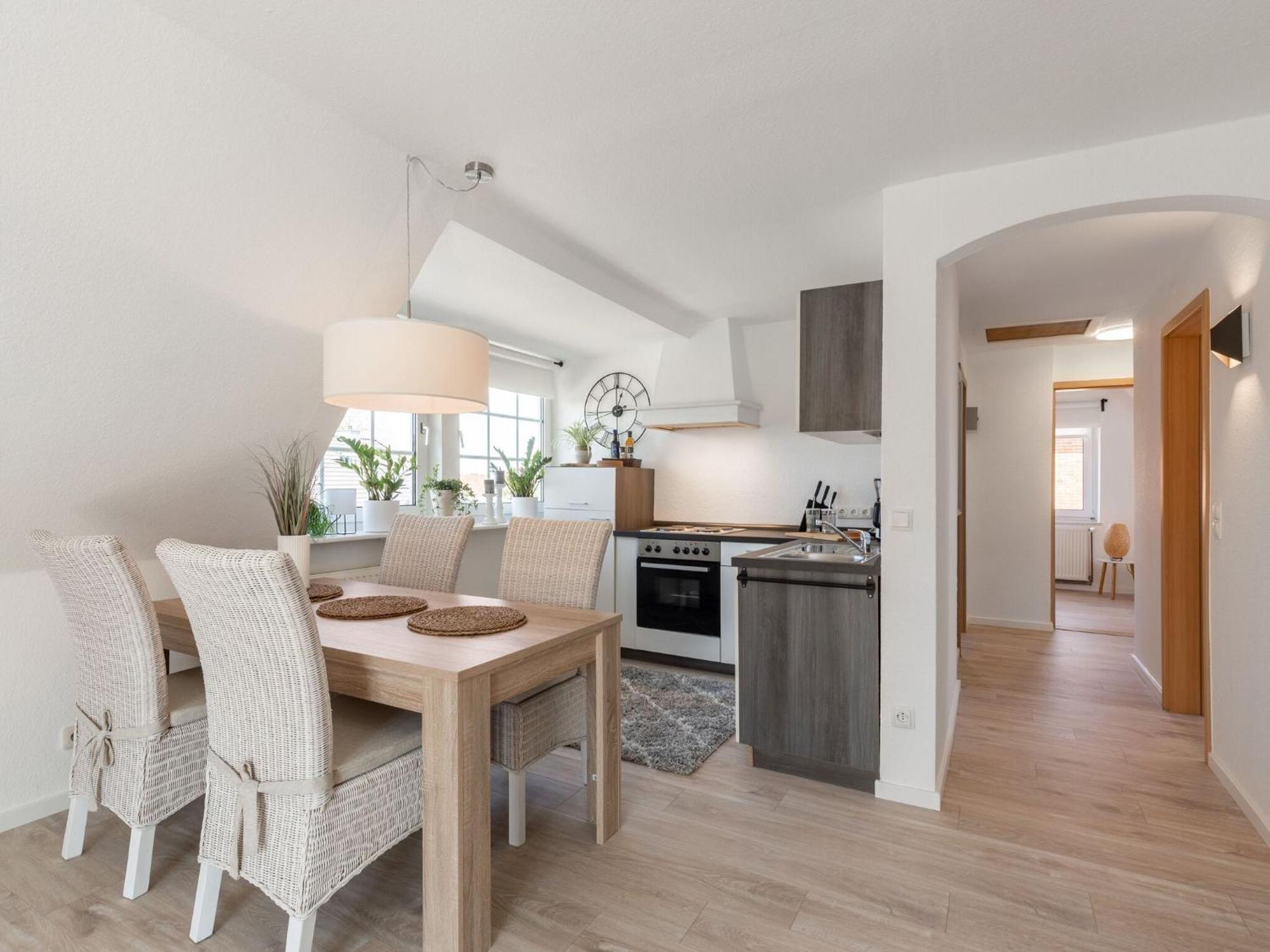 Enticing Holiday Home In Oldenburg With Garden Near Sea Dannau 外观 照片
