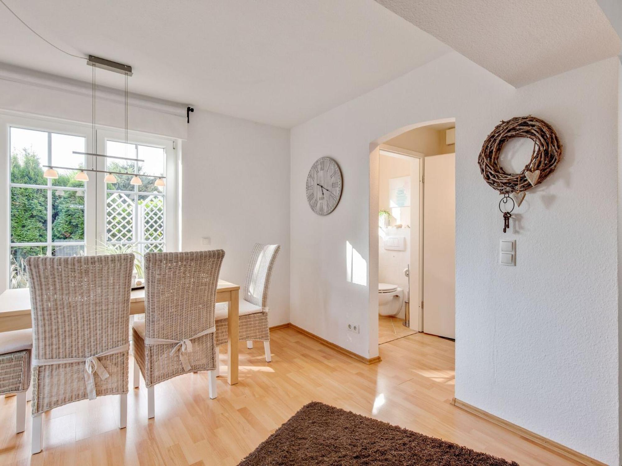 Enticing Holiday Home In Oldenburg With Garden Near Sea Dannau 外观 照片