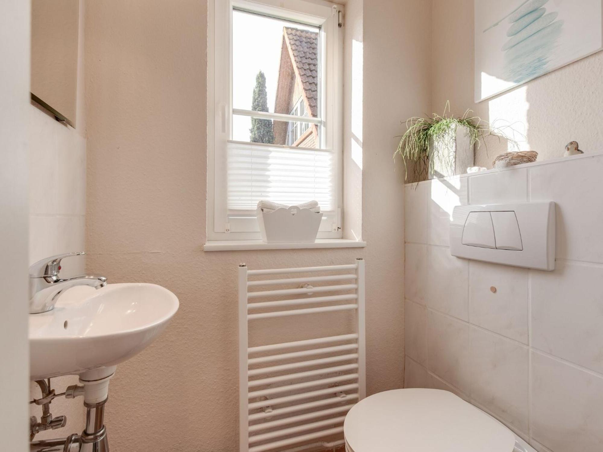 Enticing Holiday Home In Oldenburg With Garden Near Sea Dannau 外观 照片