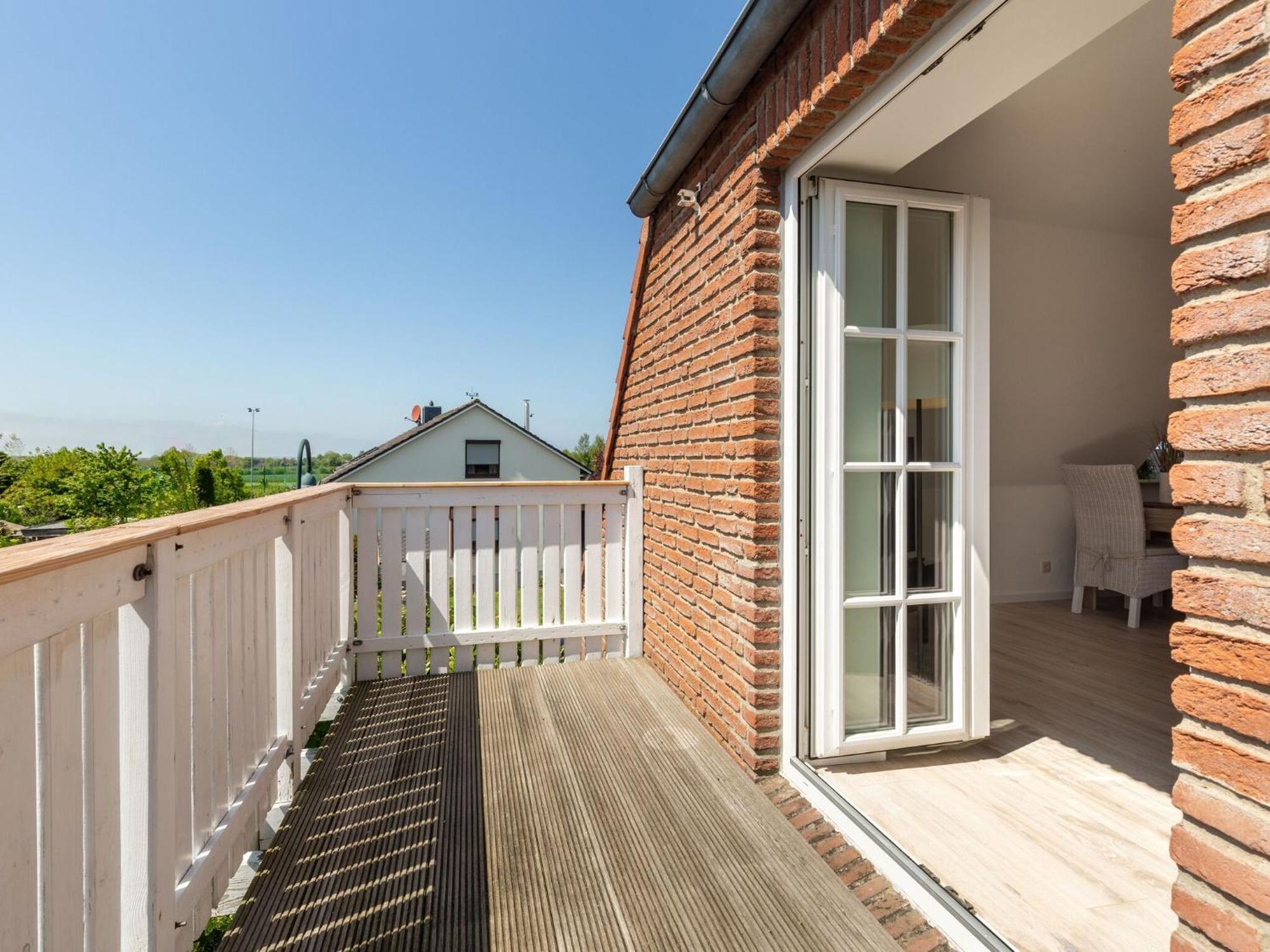 Enticing Holiday Home In Oldenburg With Garden Near Sea Dannau 外观 照片